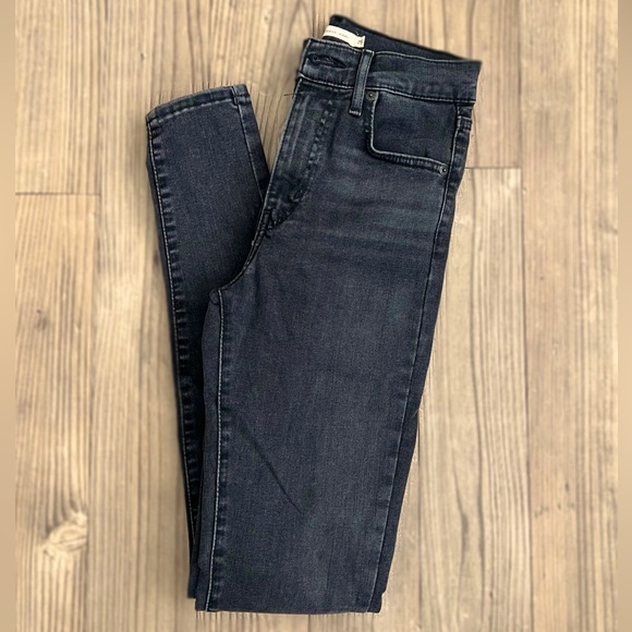 Levi’s Mile High Super Skinny Jeans - Picture 4 of 5